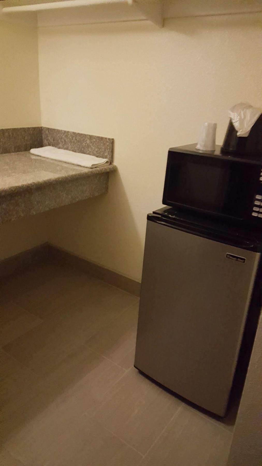 Best Economy Inn & Suites Bakersfield Luaran gambar